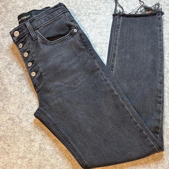 Denim Forum Yoko High Rise Slim Jeans Washed Black Size 26 👖🖤 - Picture 1 of 12